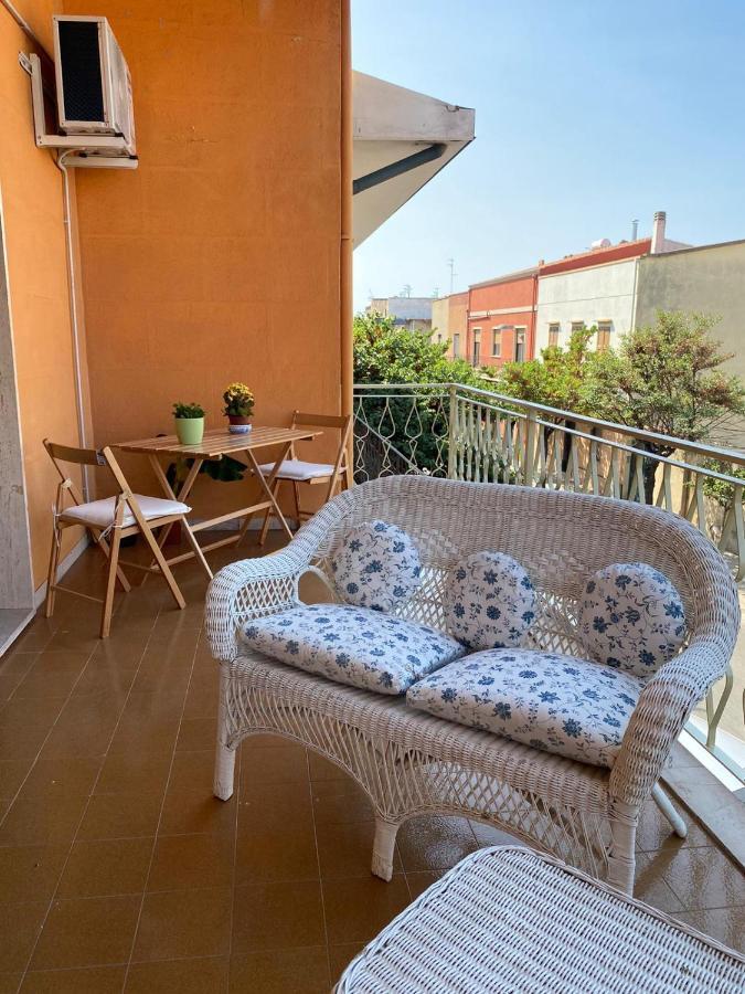 Le Fresie B&B SantʼAntìoco エクステリア 写真