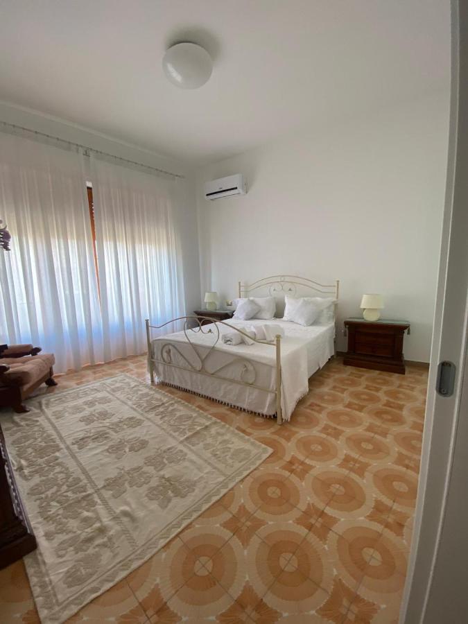 Le Fresie B&B SantʼAntìoco エクステリア 写真