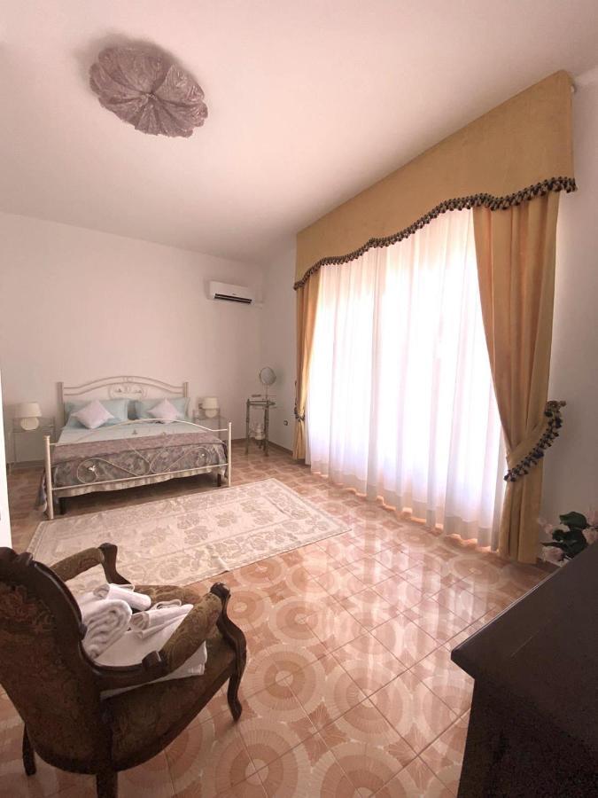 Le Fresie B&B SantʼAntìoco エクステリア 写真
