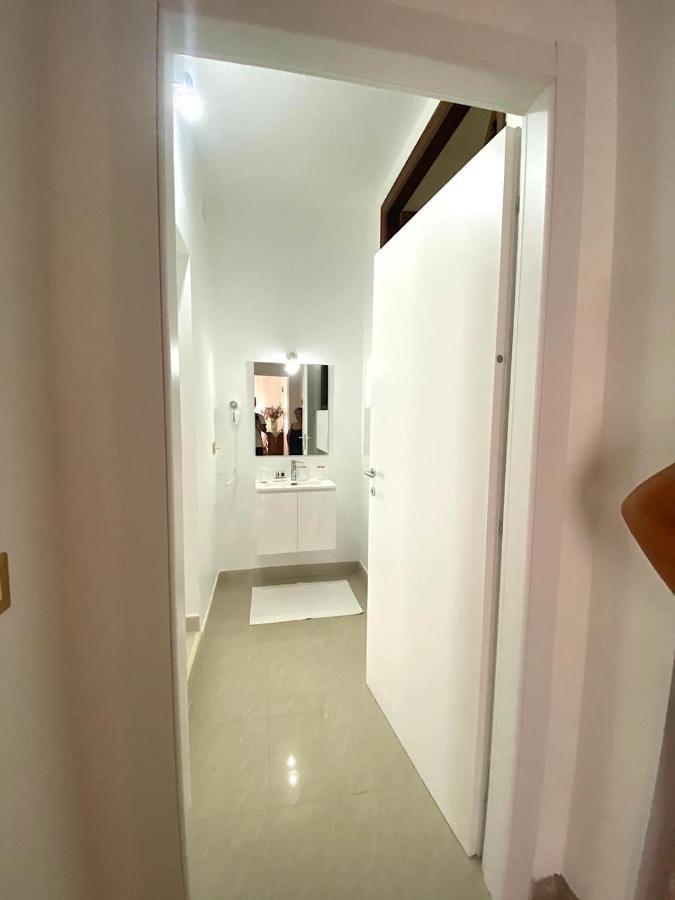 Le Fresie B&B SantʼAntìoco エクステリア 写真